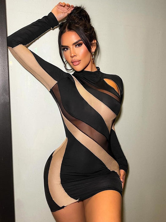 Vestido Corto Cuello Redondo Elegante