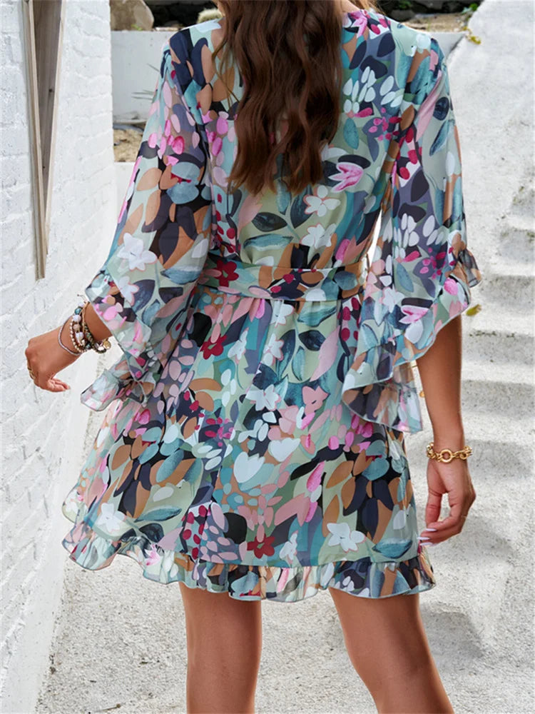 Vestido Corto con Estampado Floral Elegante Y Manga de Volantes