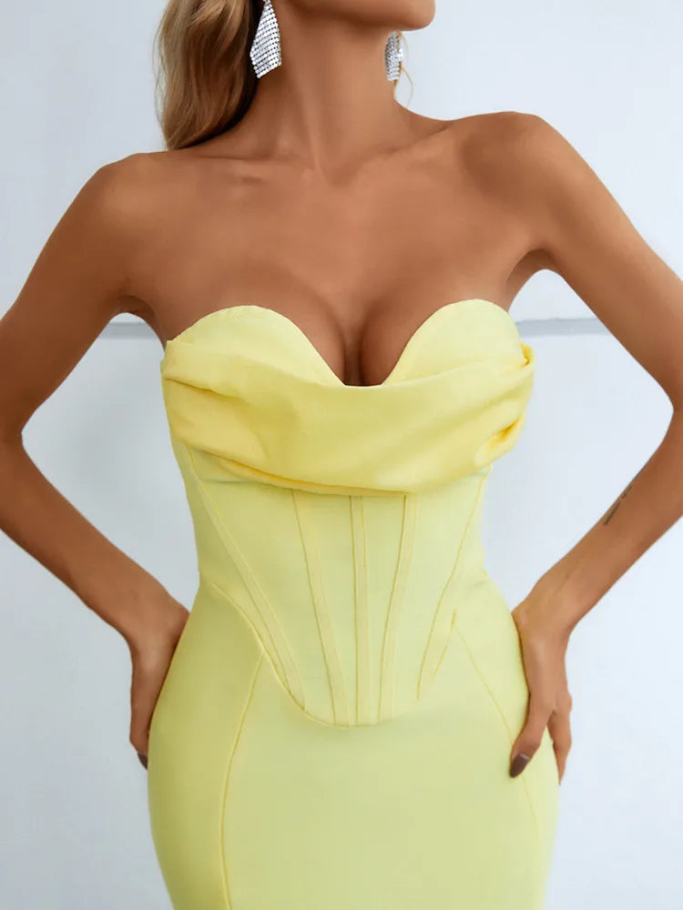 Vestido Midi Amarillo con  Espalda Descubierta  de Vendaje