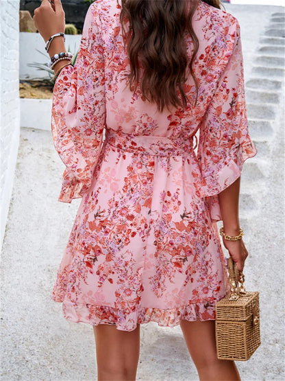 Vestido Corto con Estampado Floral Elegante Y Manga de Volantes